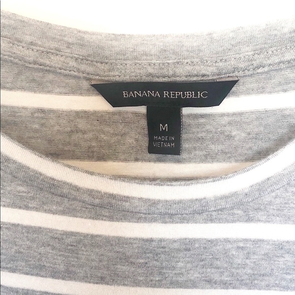 BANANA REPUBLIC | grey and white striped top.  size M NWOT - Picture 13 of 14